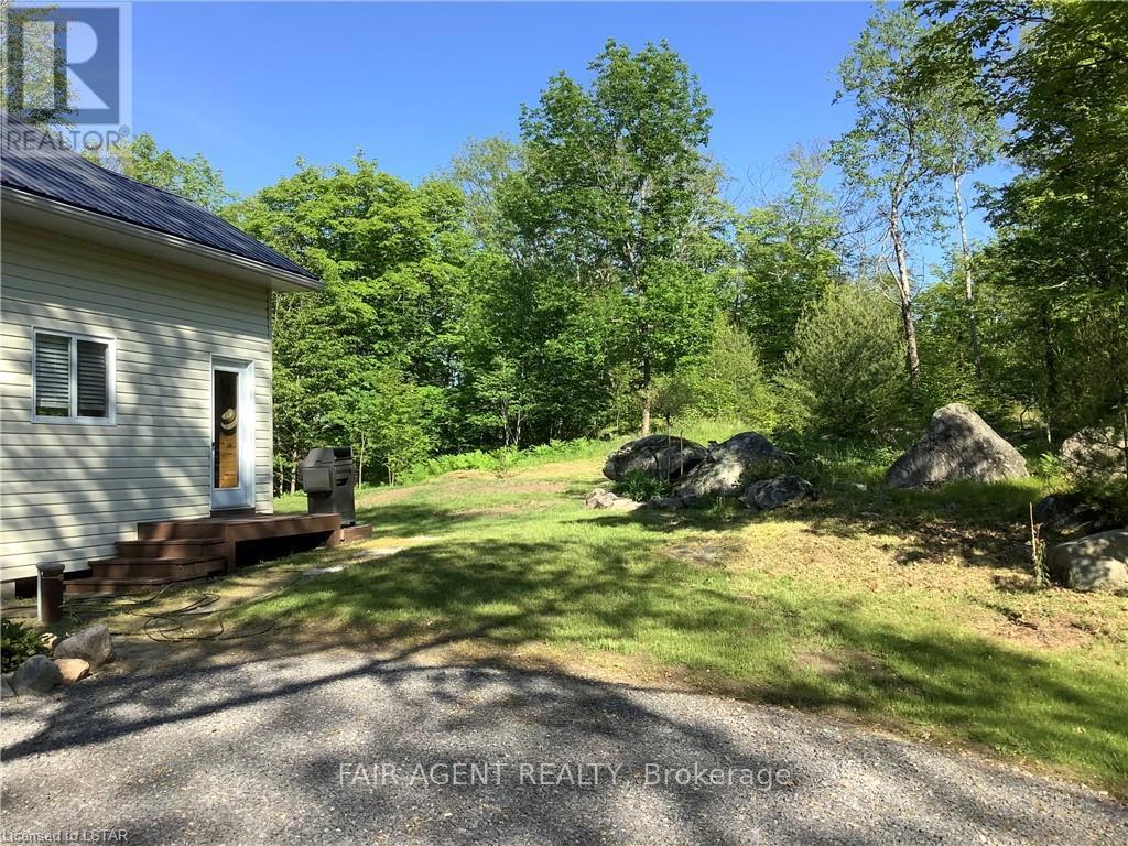 1165b Kirk Kove Road, Frontenac, Ontario  K0H 1B0 - Photo 16 - X12046927