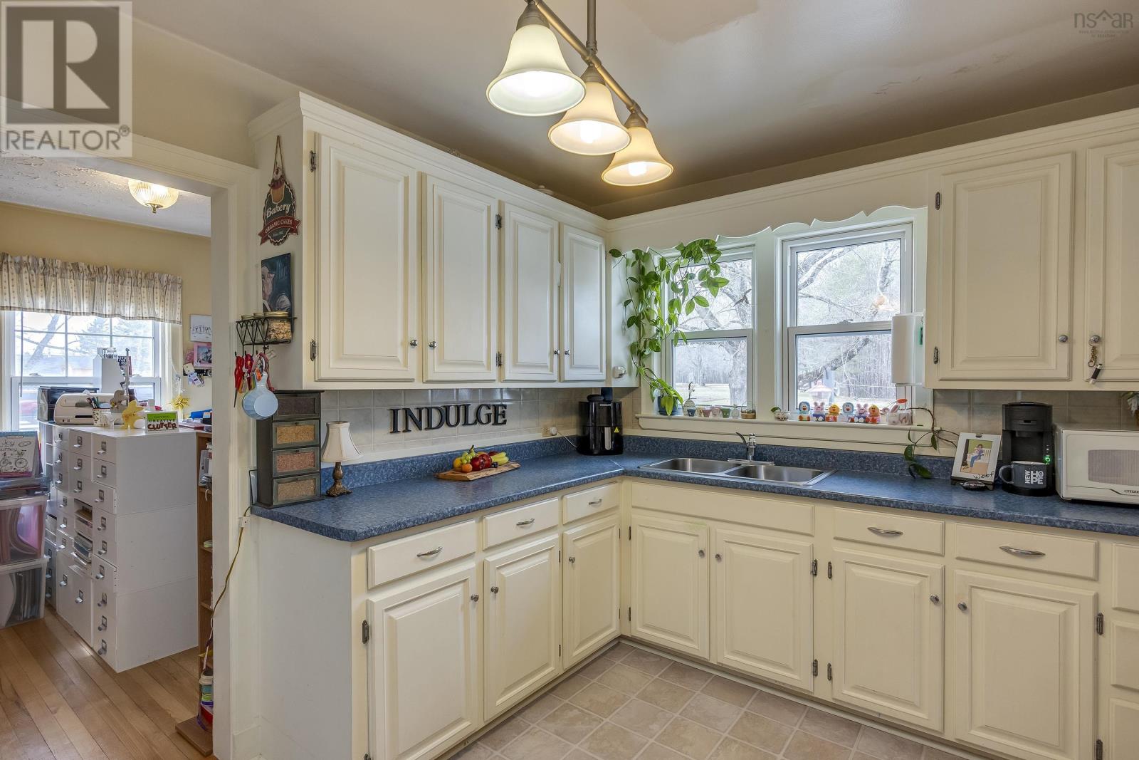 14551 Highway 1, Wilmot, Nova Scotia  B0P 1W0 - Photo 6 - 202506058