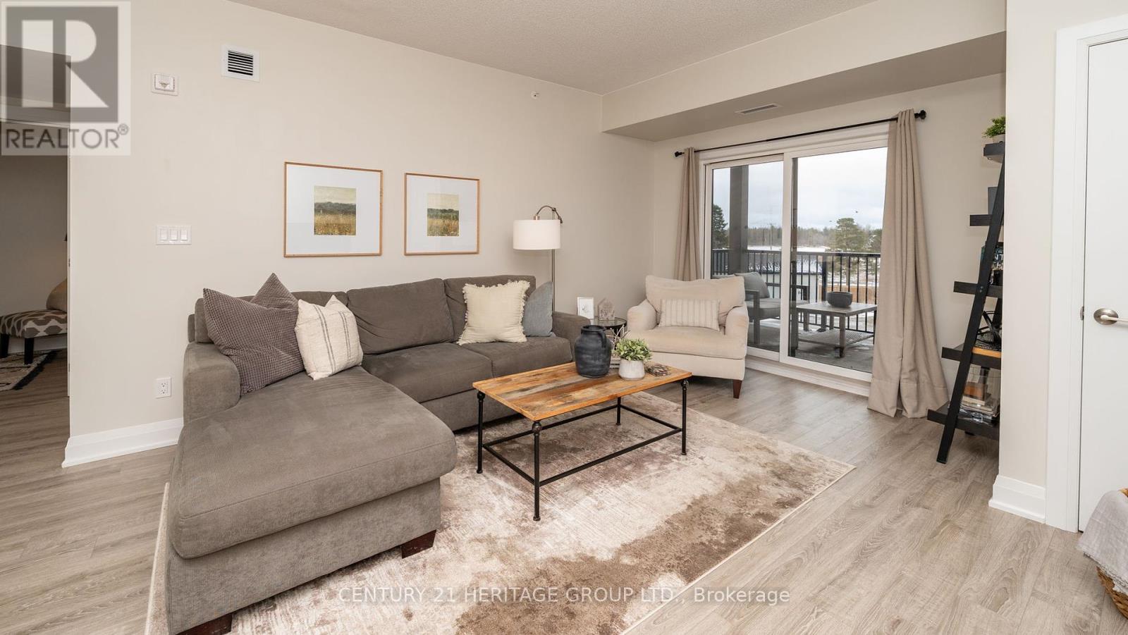 Property at 207 - 54 KODA STREET image 2
