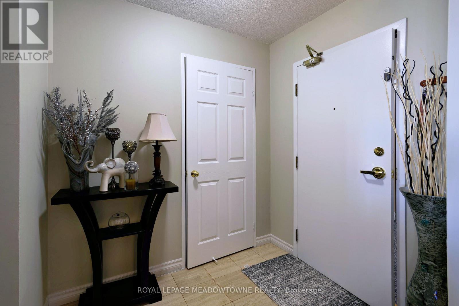 Property at 2110 - 30 MALTA AVENUE image 3