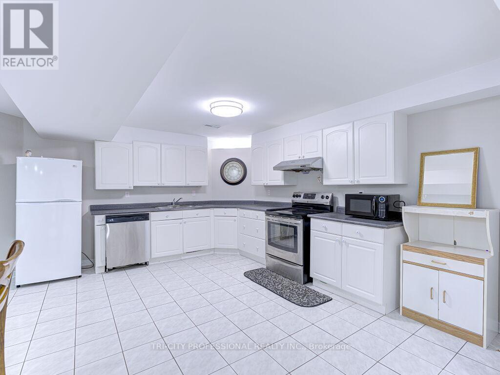 40 Brinkley Drive, Brampton, Ontario  L7A 1G9 - Photo 26 - W12046939