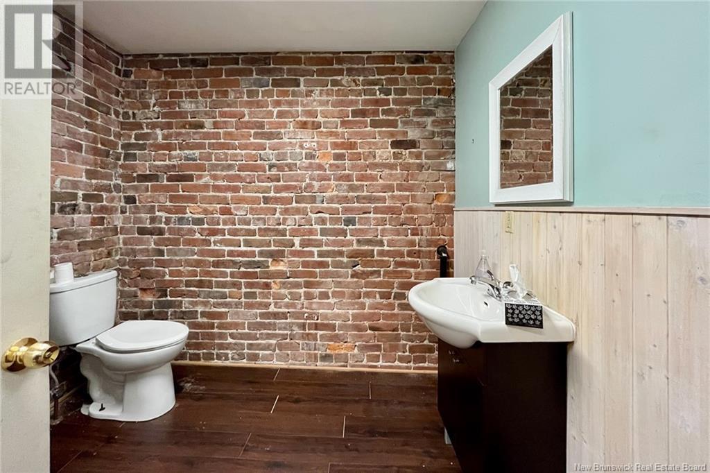 56 King Street Unit# 1, Saint John, New Brunswick  E2L 1G4 - Photo 12 - NB115010