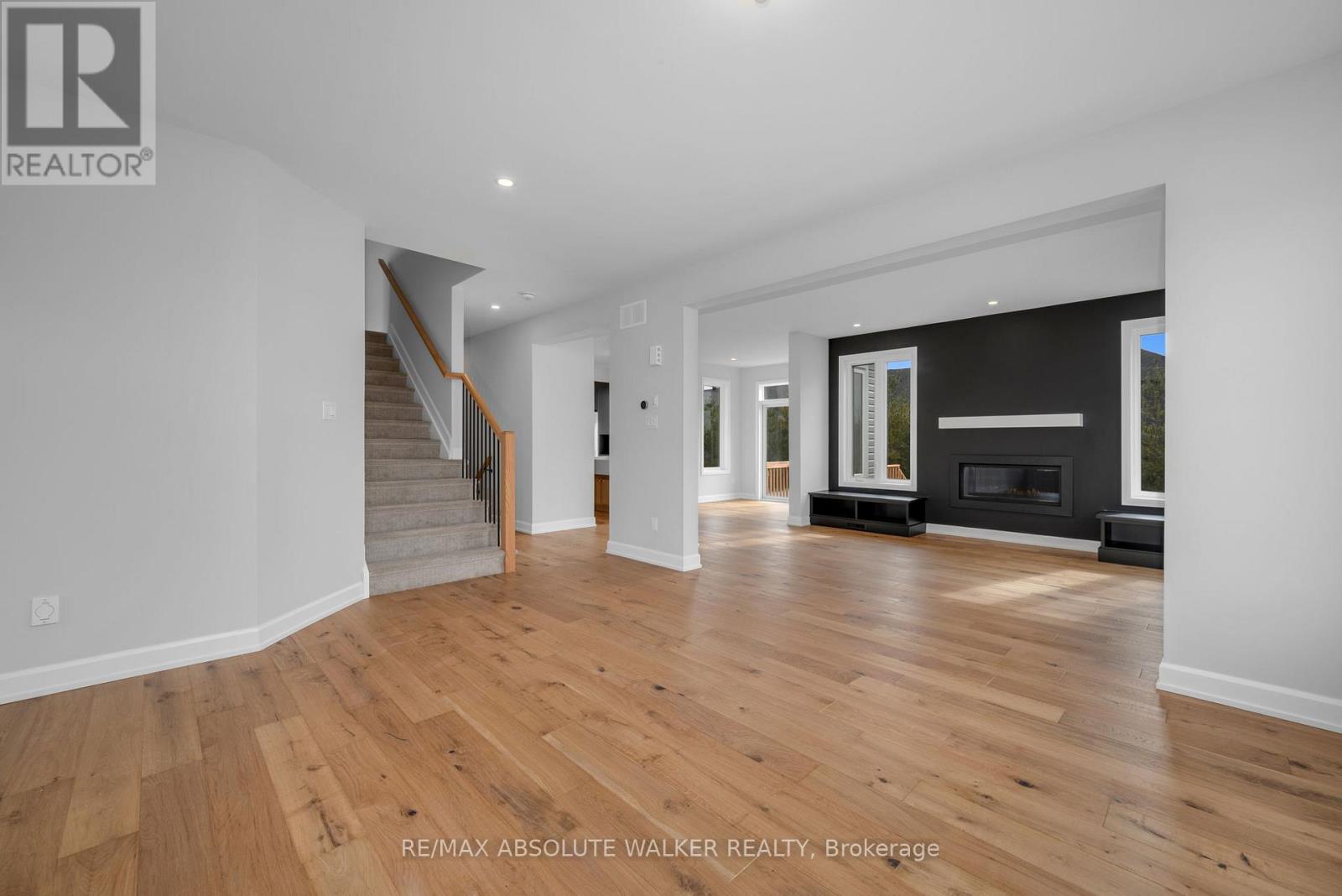 Property at 231 L'ETANG STREET image 4