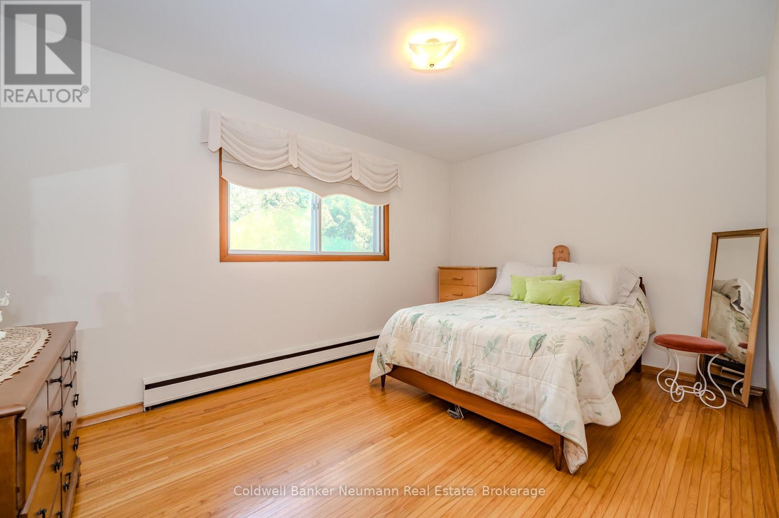 108 Fleming Road, Guelph, Ontario  N1E 6X4 - Photo 19 - X12046950
