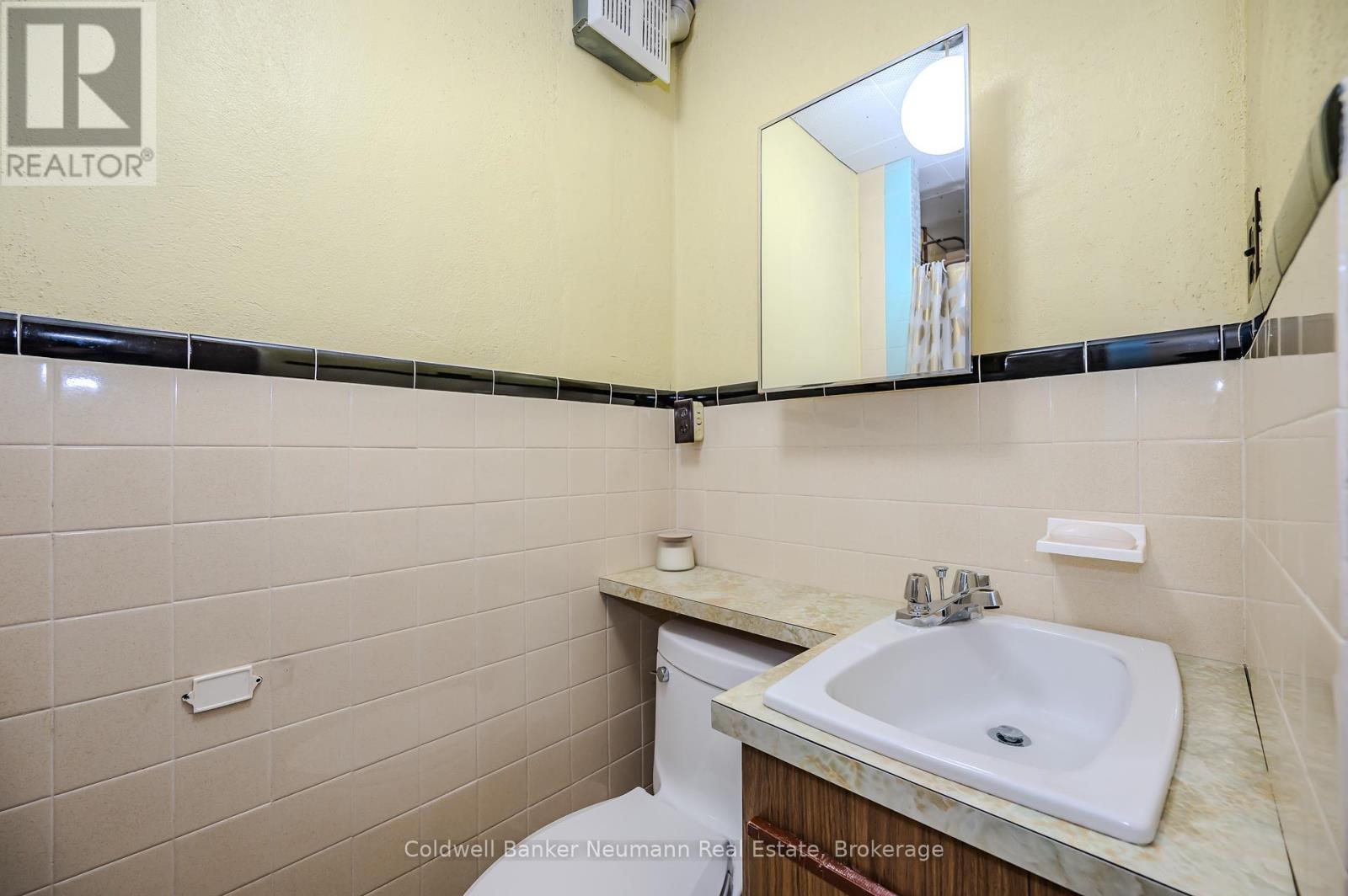 108 Fleming Road, Guelph, Ontario  N1E 6X4 - Photo 34 - X12046950
