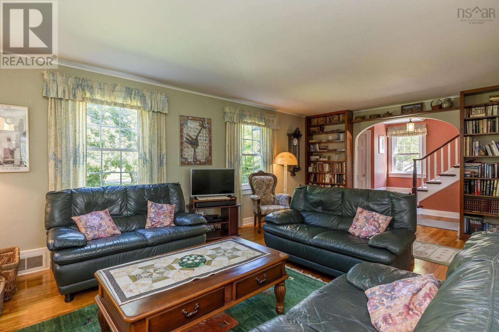 514 Granville Street, Bridgetown, Nova Scotia  B0S 1C0 - Photo 8 - 202506051