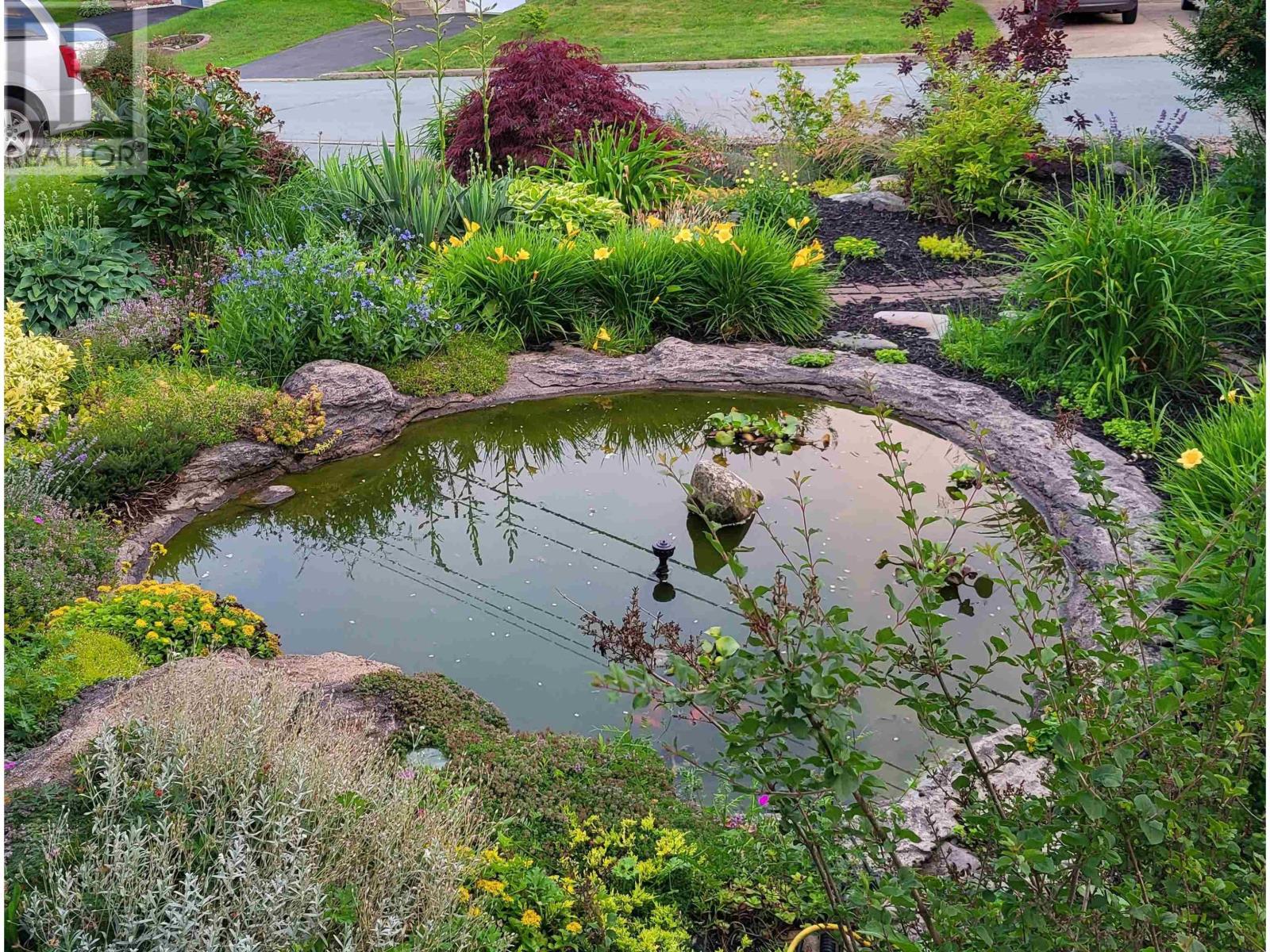 32 Hillview Drive, Dartmouth, Nova Scotia  B2W 6J2 - Photo 3 - 202506062