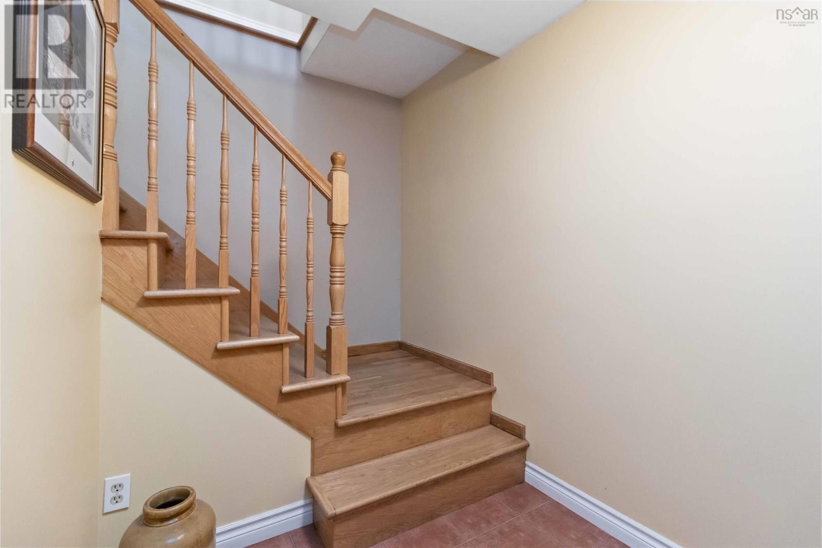 32 Hillview Drive, Dartmouth, Nova Scotia  B2W 6J2 - Photo 33 - 202506062