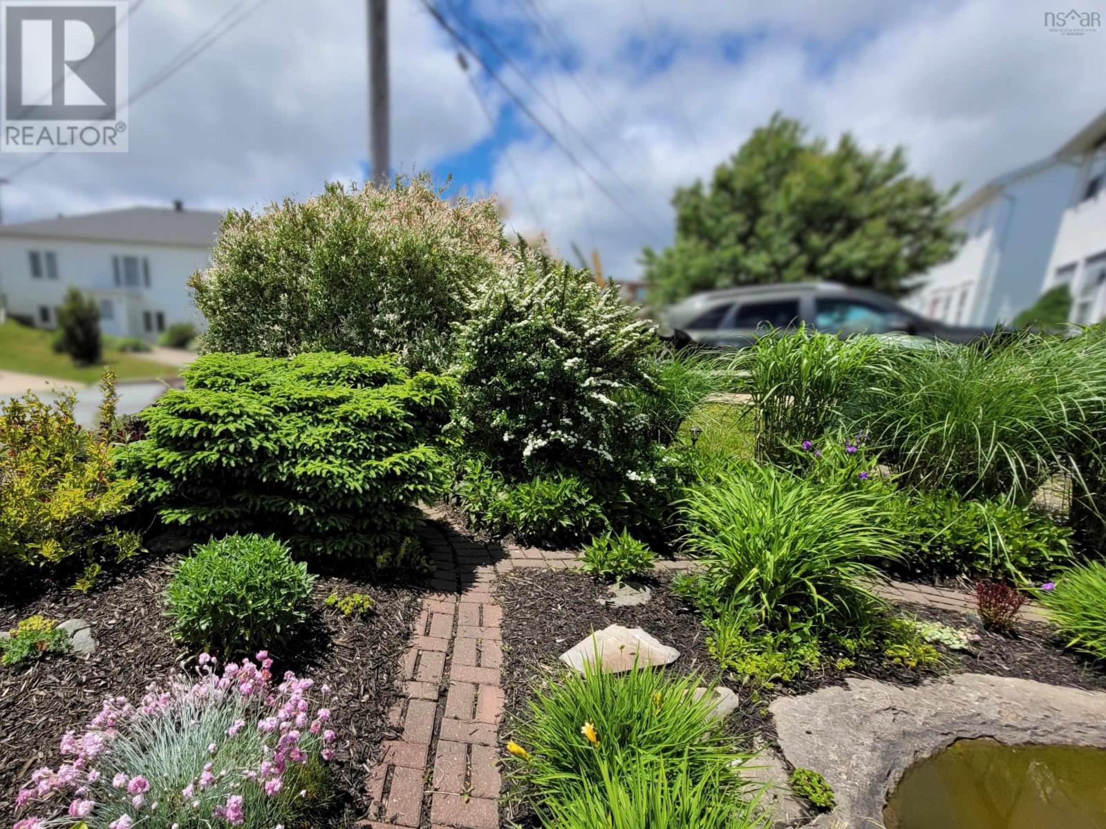 32 Hillview Drive, Dartmouth, Nova Scotia  B2W 6J2 - Photo 4 - 202506062