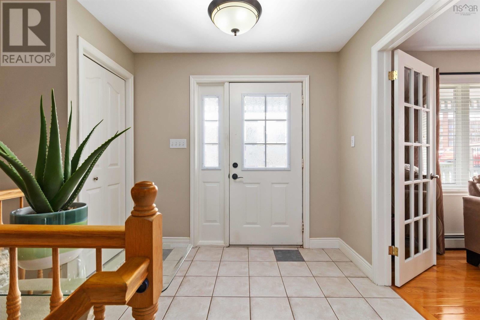 32 Hillview Drive, Dartmouth, Nova Scotia  B2W 6J2 - Photo 5 - 202506062