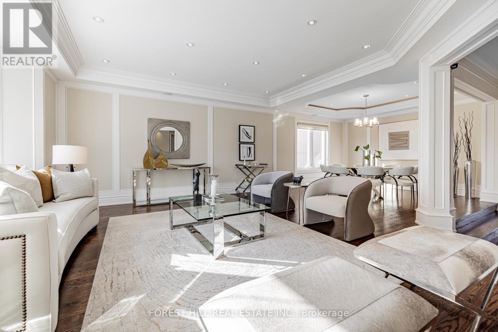 62 Athabaska Avenue, Toronto, Ontario  M2M 2T9 - Photo 4 - C11961799