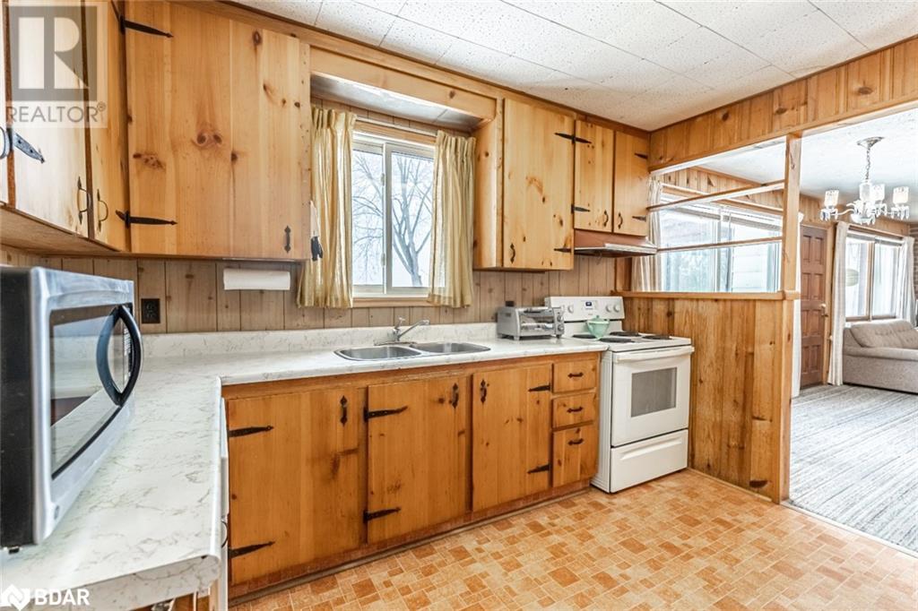 253 Bayshore Road, Innisfil, Ontario  L0L 1K0 - Photo 6 - 40699480