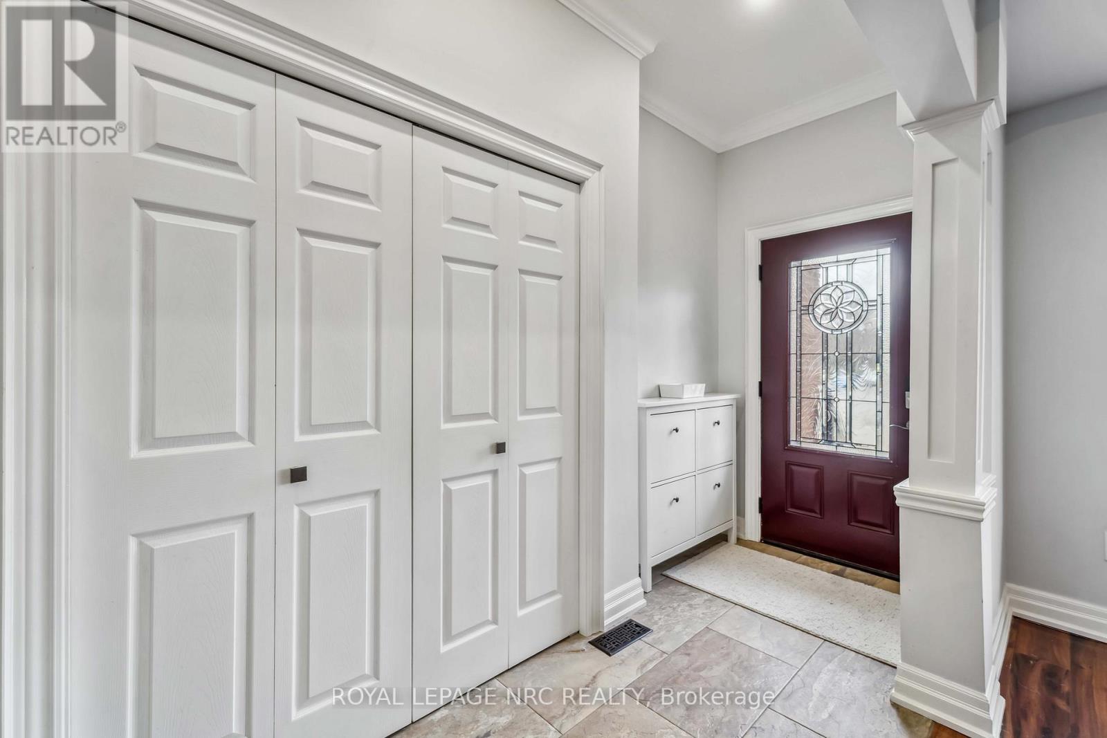 Property at 701 UPPER PARADISE ROAD image 4
