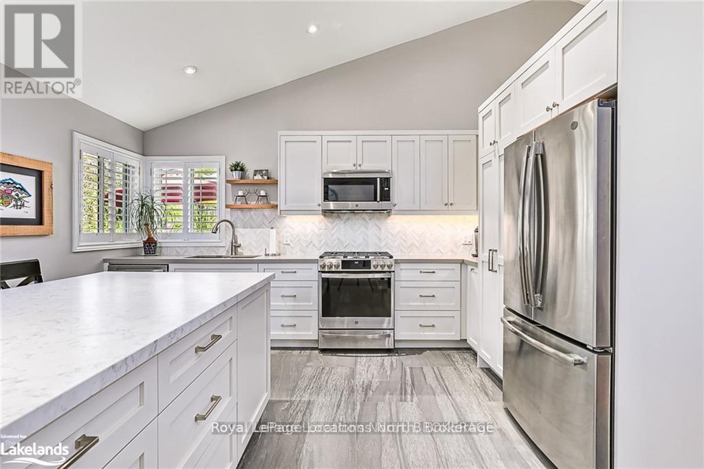 13 Barker Boulevard, Collingwood, Ontario  L9Y 4W4 - Photo 17 - S12046968