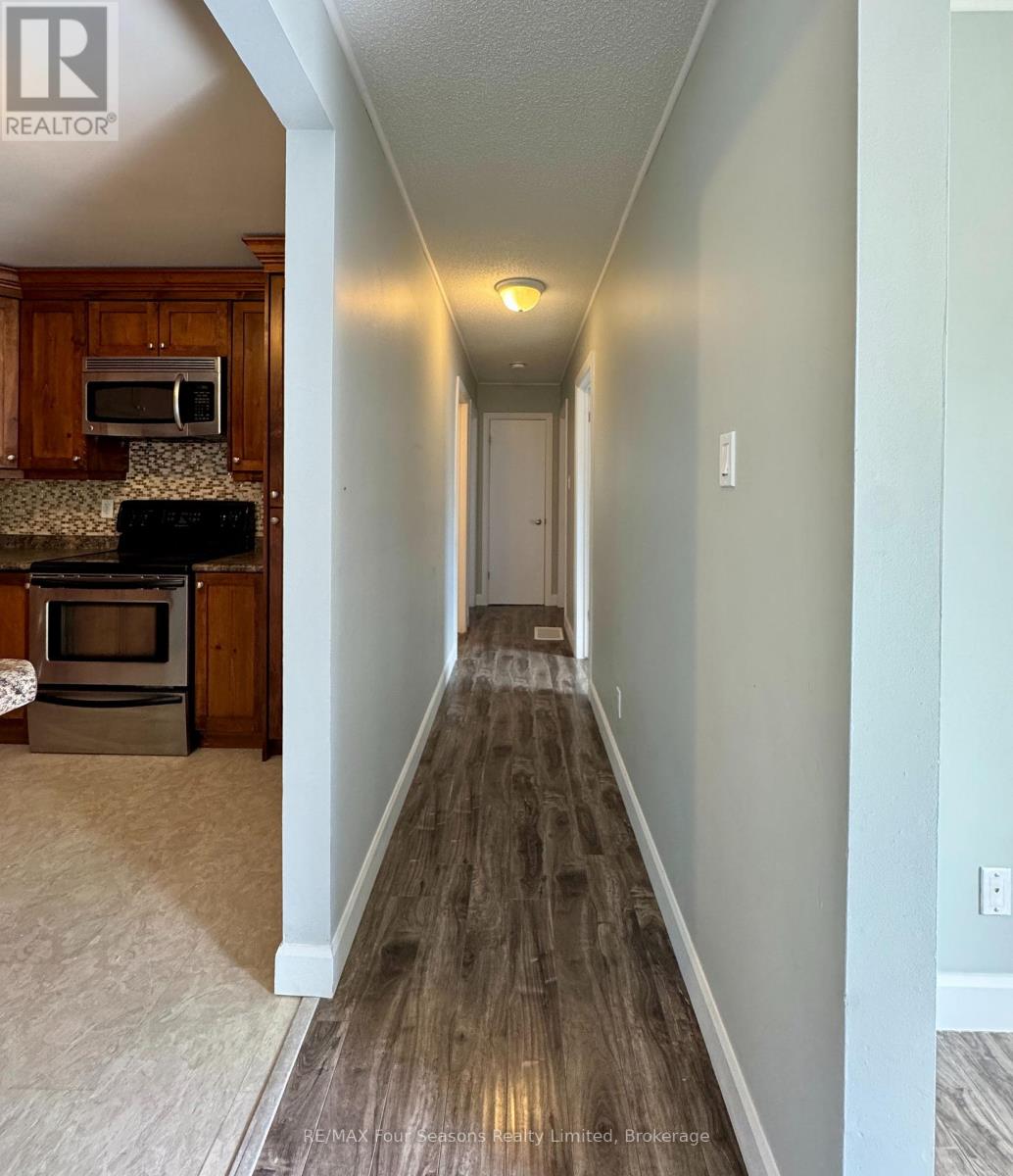Upper - 19 Godden Street, Collingwood, Ontario  L9Y 4S5 - Photo 10 - S12046982