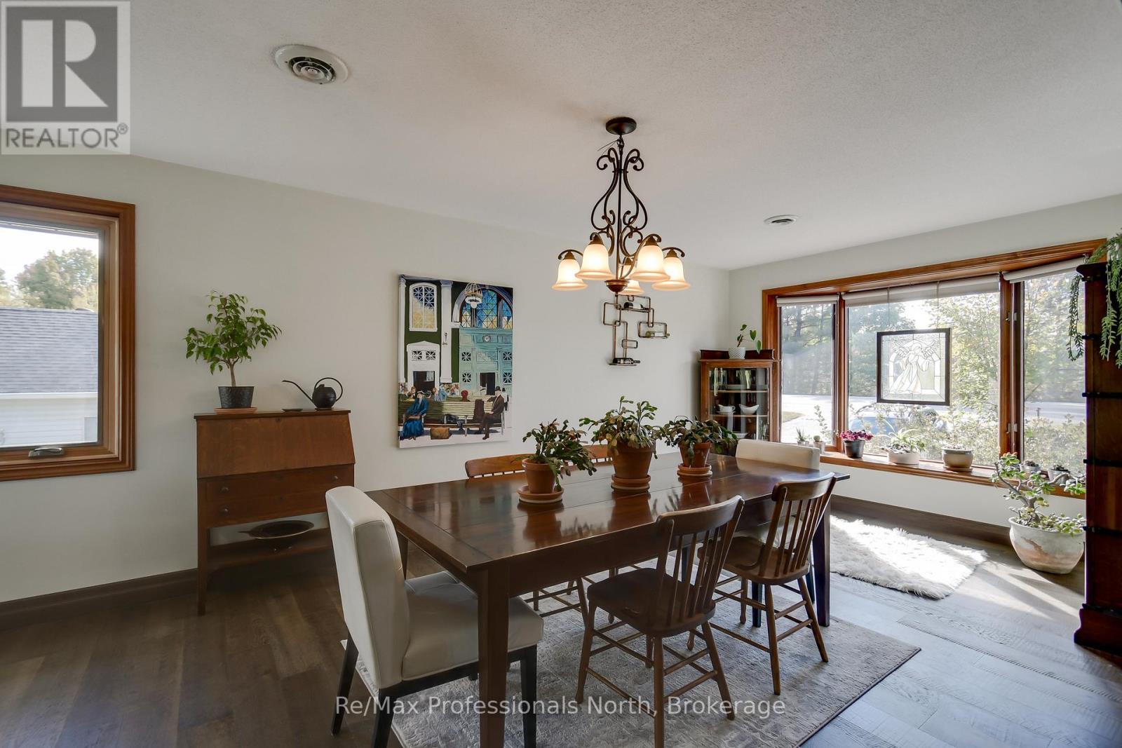 324 Bethune Drive N, Gravenhurst, Ontario  P1P 1B8 - Photo 21 - X12047021