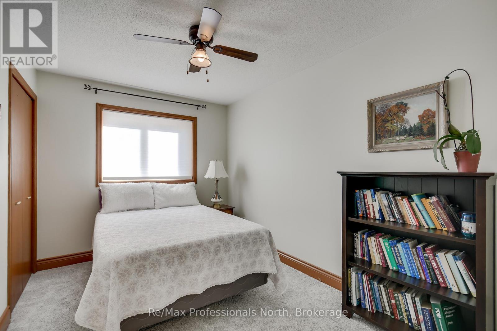 324 Bethune Drive N, Gravenhurst, Ontario  P1P 1B8 - Photo 45 - X12047021