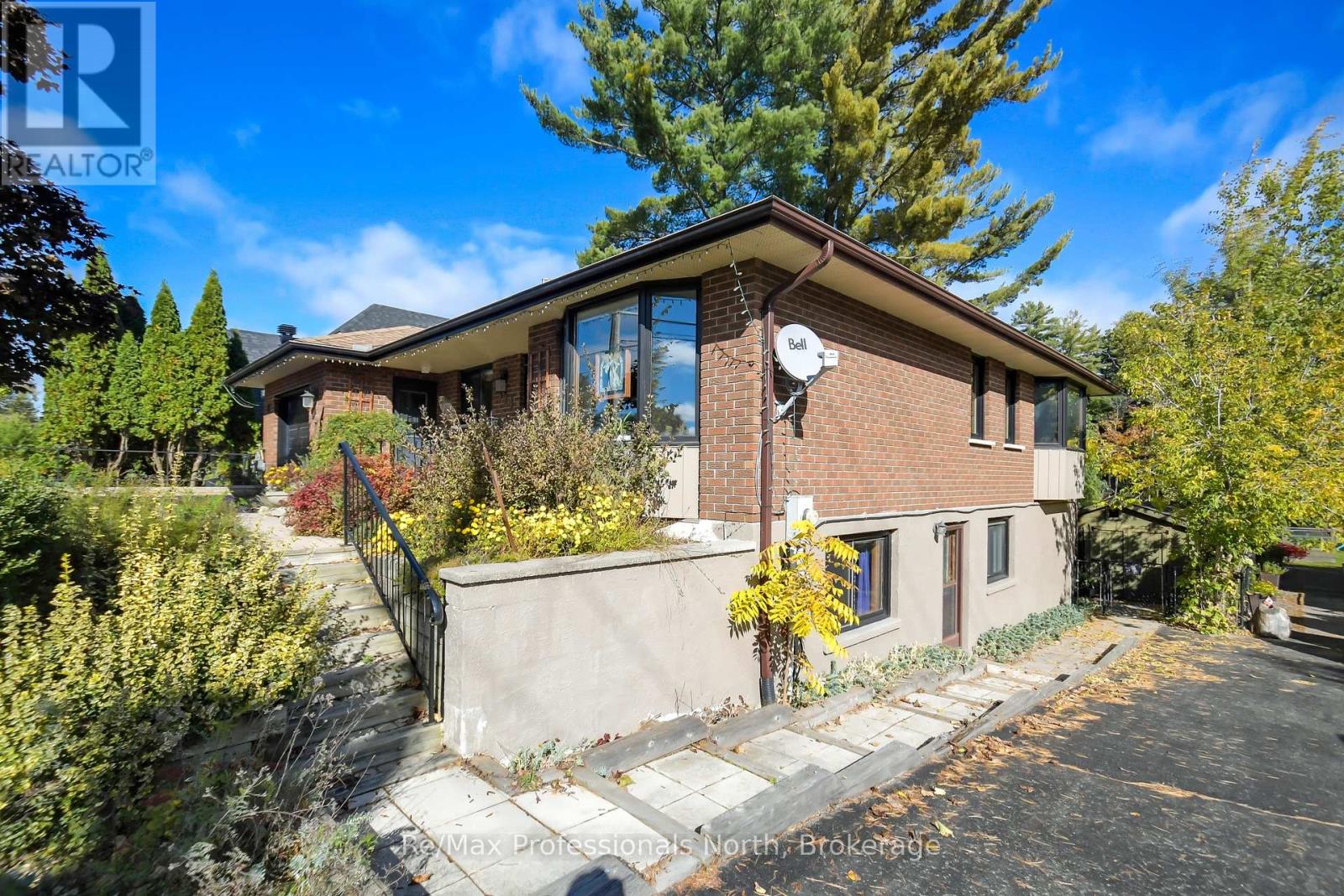 324 Bethune Drive N, Gravenhurst, Ontario  P1P 1B8 - Photo 48 - X12047021