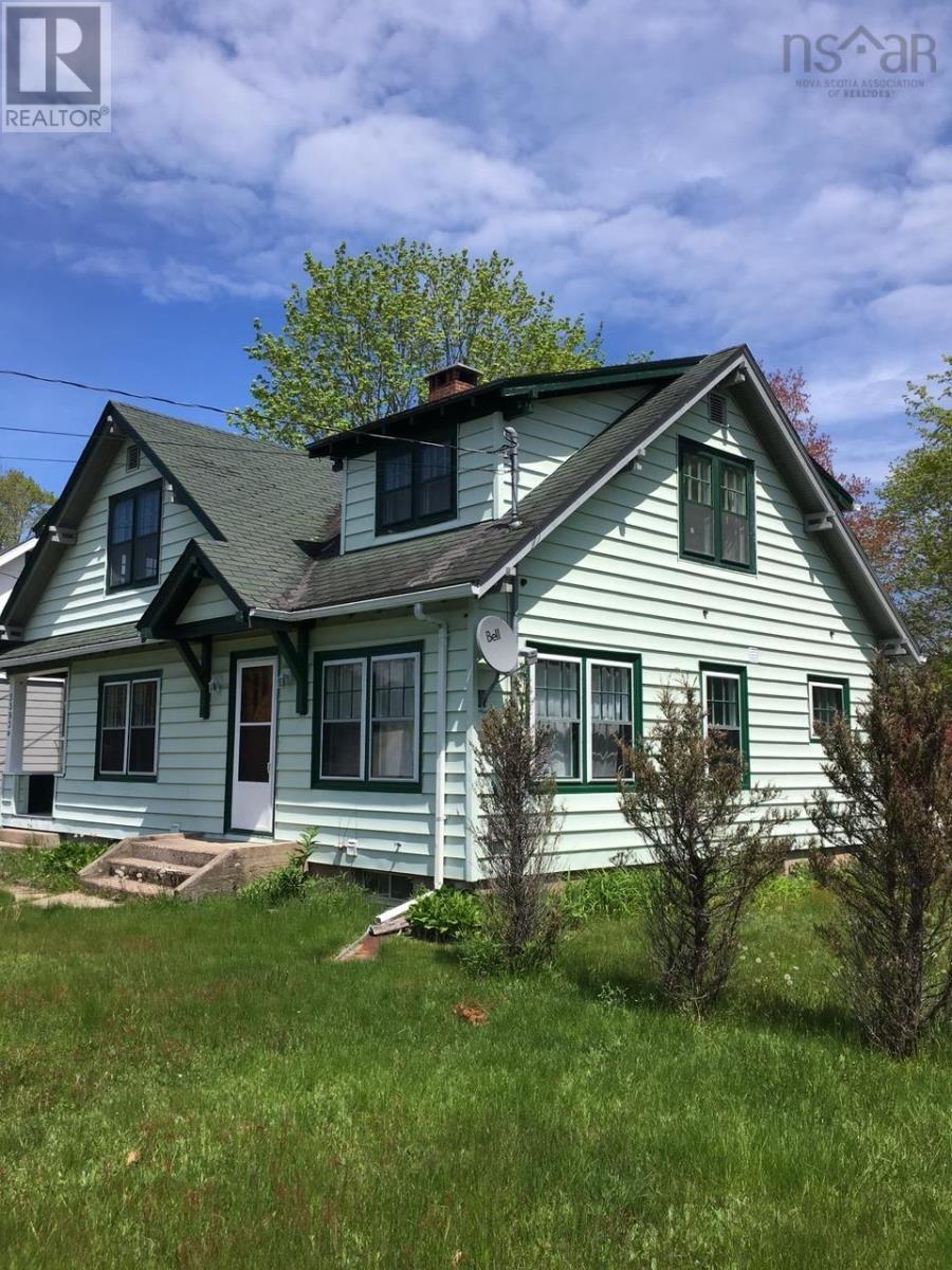 5393 Highway 3, chester basin, Nova Scotia