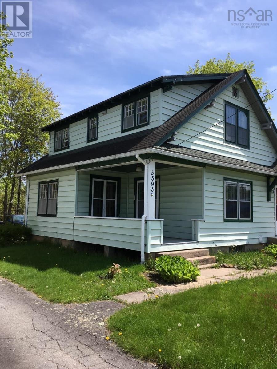 5393 Highway 3, Chester Basin, Nova Scotia  B0J 1K0 - Photo 2 - 202506078