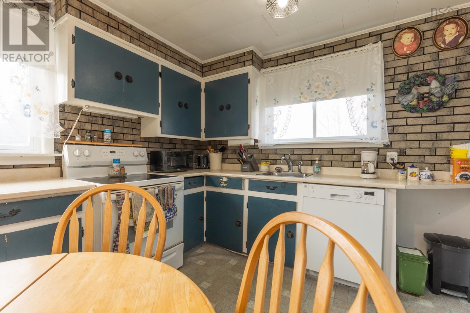 268 Lakeside Road, Hebron, Nova Scotia  B5A 5K4 - Photo 27 - 202506085