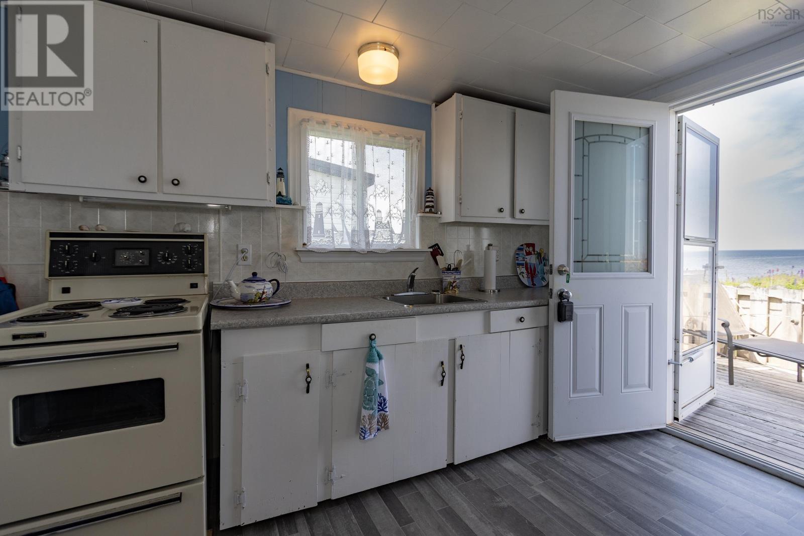 130 Beach Road, Port Howe, Nova Scotia  B0K 1K0 - Photo 14 - 202506086