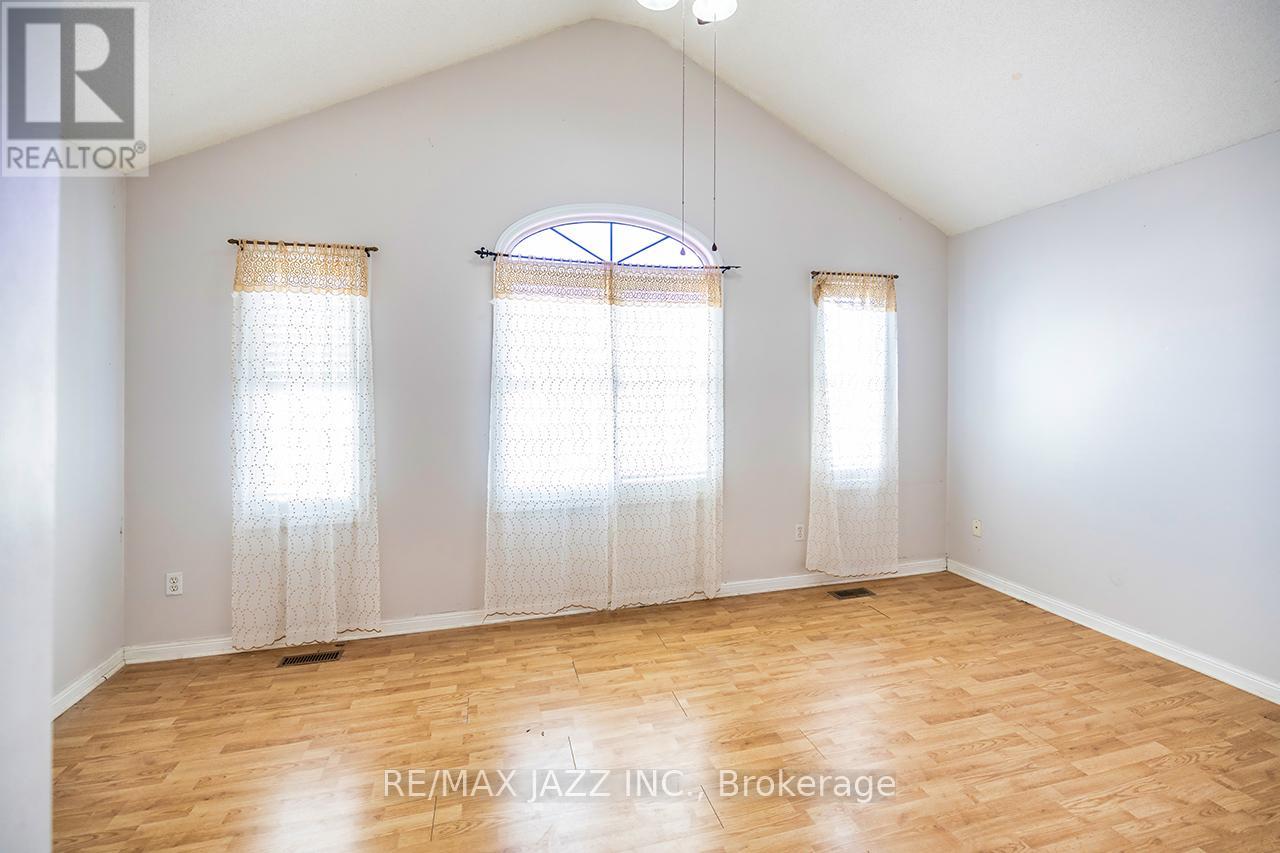 9 Tom Edwards Drive, Whitby, Ontario  L1R 2R4 - Photo 25 - E12037711