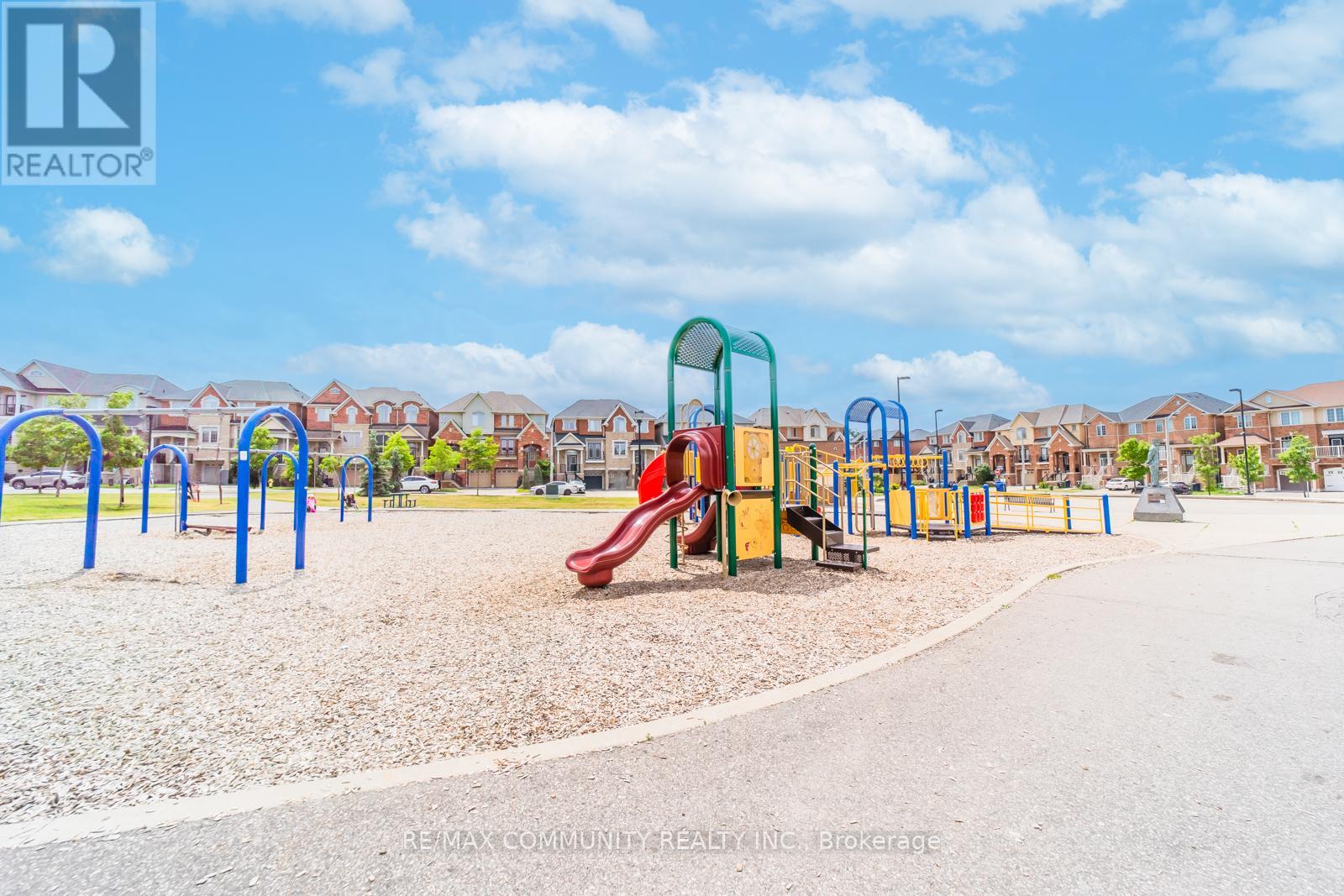 79 - 100 Parrotta Drive, Toronto (Humberlea-Pelmo Park), Ontario  M9M 0B5 - Photo 31 - W12046980