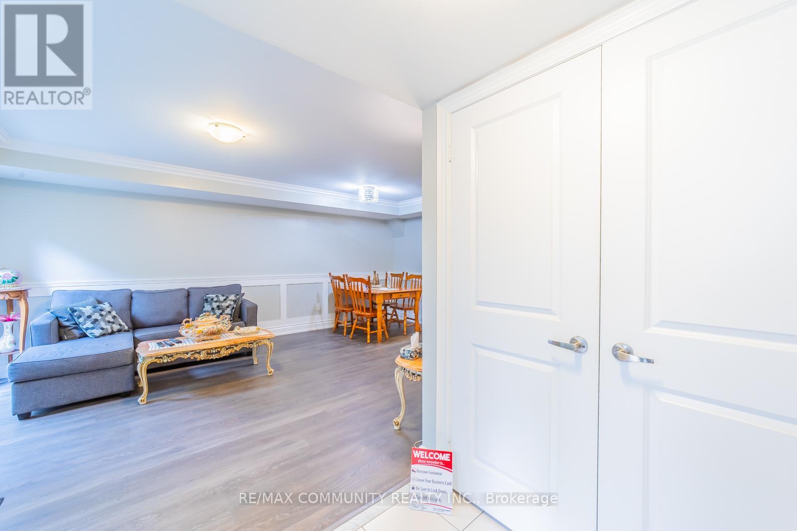 79 - 100 Parrotta Drive, Toronto (Humberlea-Pelmo Park), Ontario  M9M 0B5 - Photo 6 - W12046980