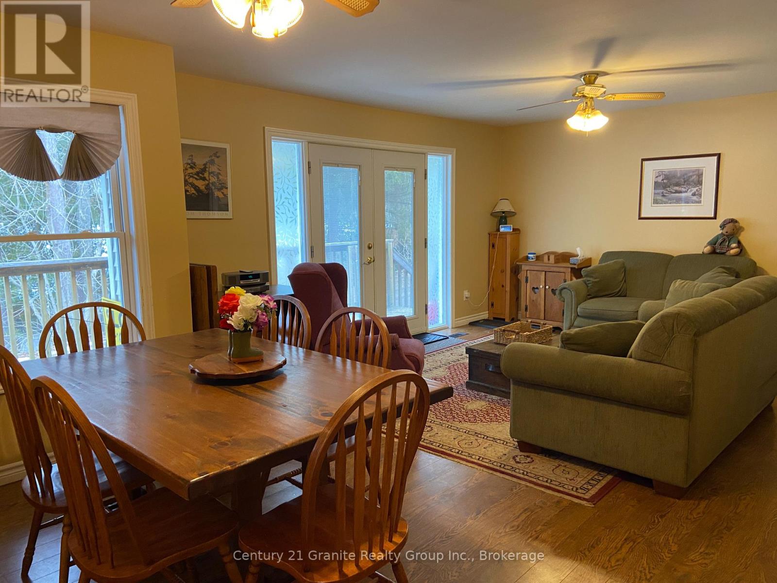 1034 Mariposa Lane, Minden Hills, Ontario  K0M 2K0 - Photo 11 - X12031618