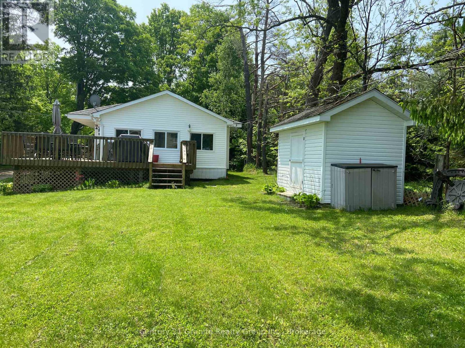 1034 Mariposa Lane, Minden Hills, Ontario  K0M 2K0 - Photo 7 - X12031618