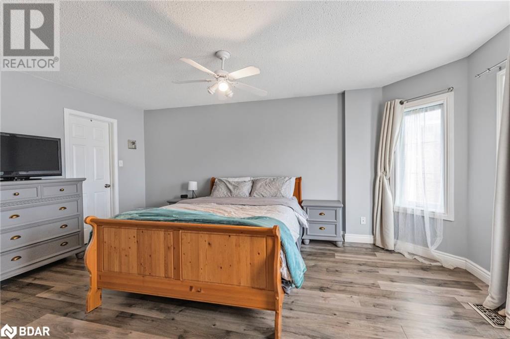 1103 Ashley Court, Innisfil, Ontario  L9S 1X1 - Photo 16 - 40709653