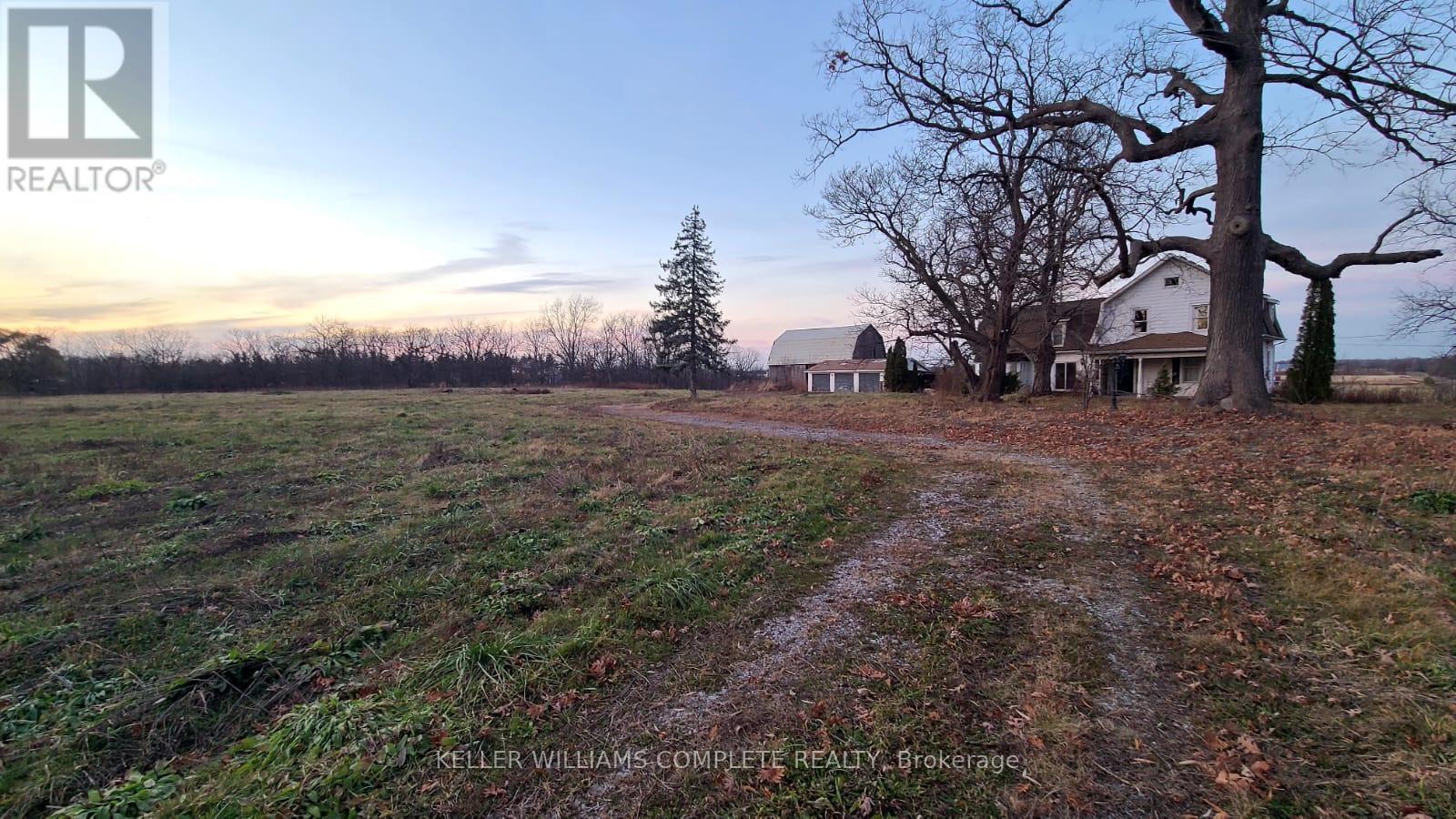 320 Tanbark Road, Niagara-On-The-Lake (St. Davids), Ontario  L0S 1P0 - Photo 18 - X12047064