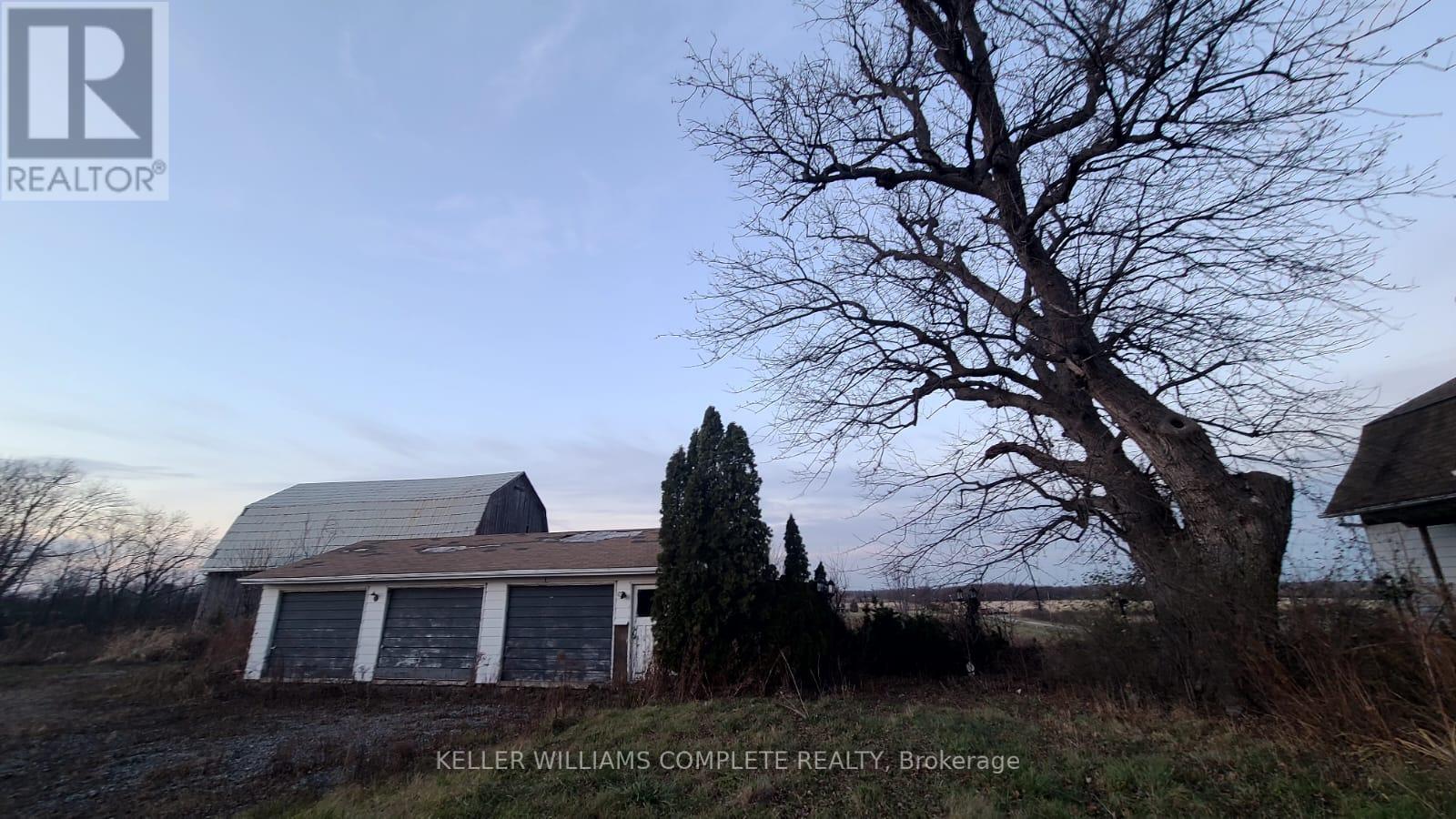 Property at 320 TANBARK ROAD image 5