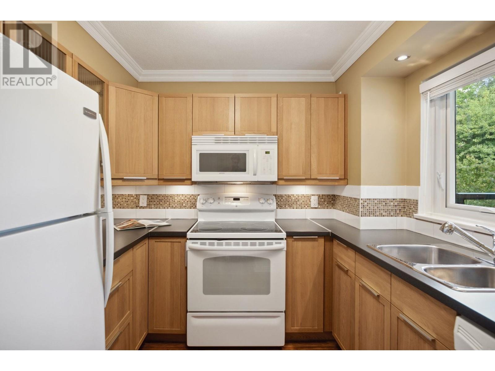 304 1838 Nelson Street, Vancouver, British Columbia  V6G 1N1 - Photo 10 - R2952323