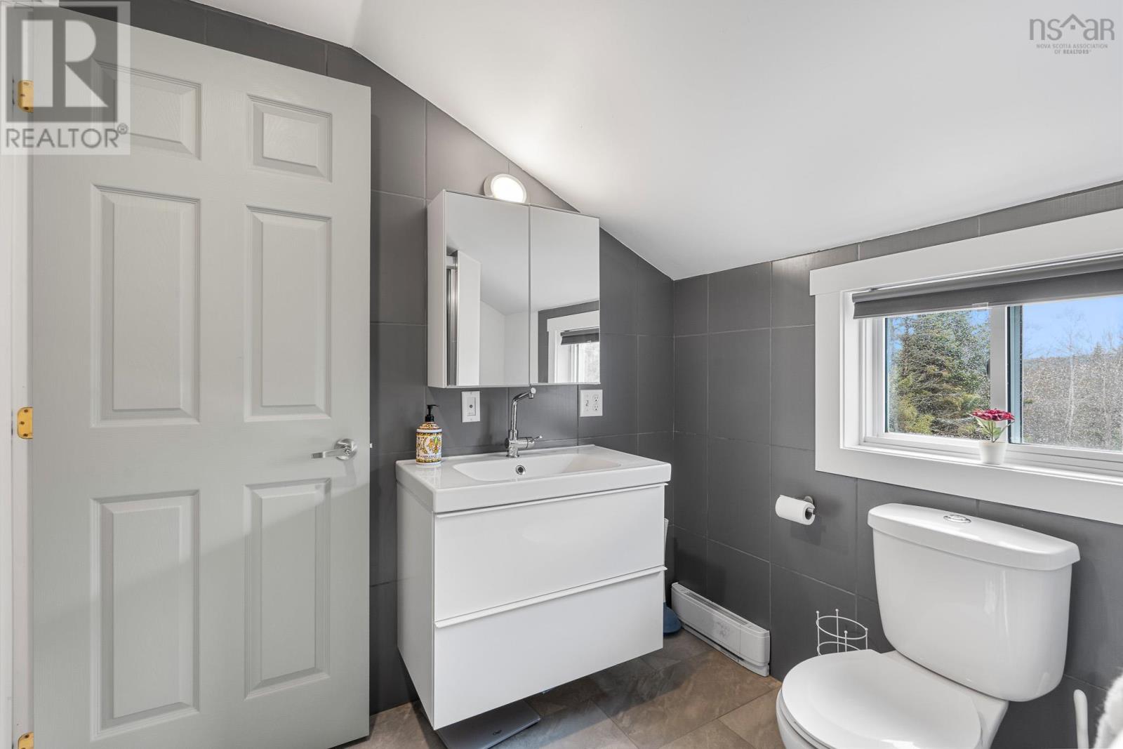 140 Cherry Brook Road, Dartmouth, Nova Scotia  B2Z 1A6 - Photo 28 - 202505836