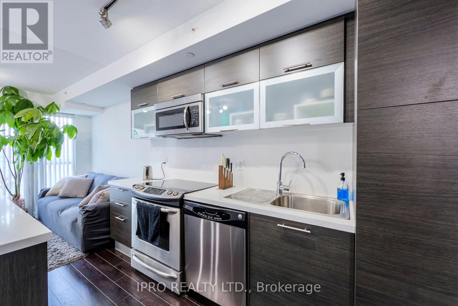 708 - 386 Yonge Street, Toronto, Ontario  M5B 0A5 - Photo 11 - C12047083