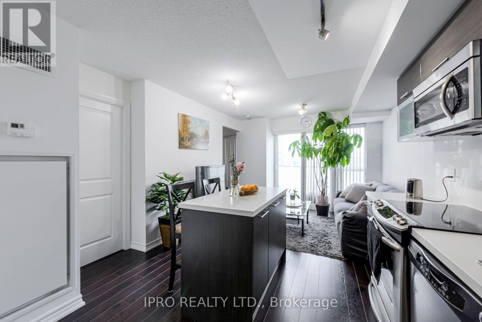 708 - 386 Yonge Street, Toronto, Ontario  M5B 0A5 - Photo 9 - C12047083
