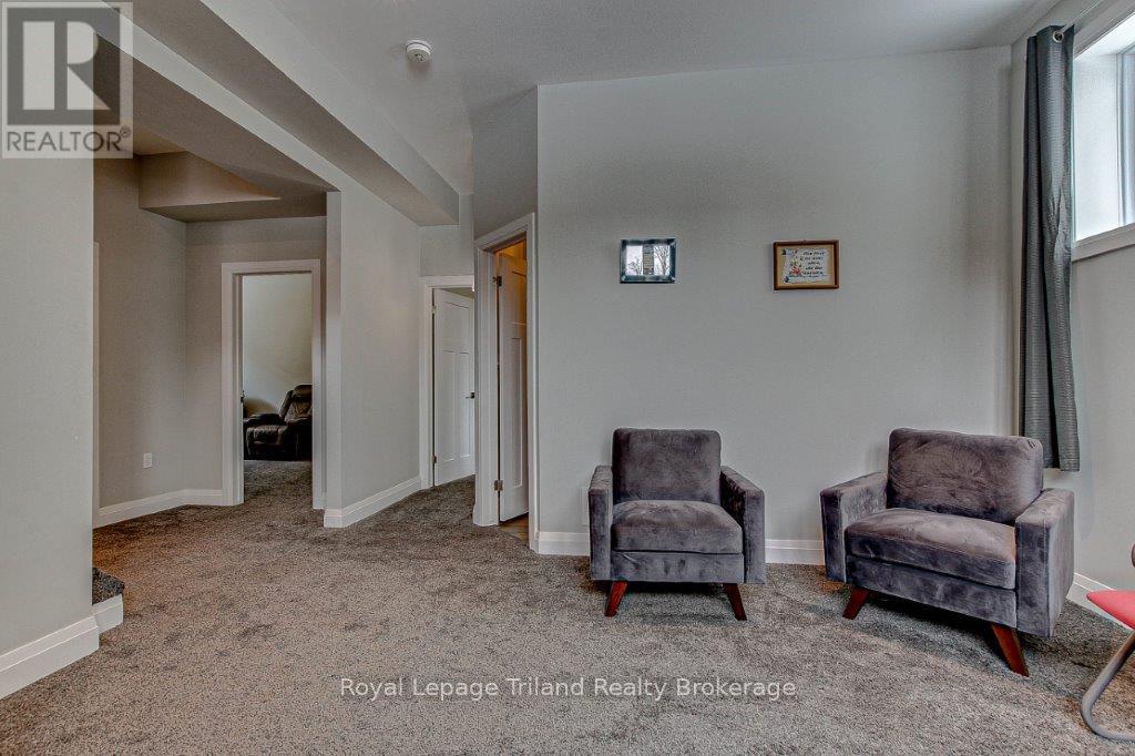 62 Brown Street, Aylmer, Ontario  N5H 3G6 - Photo 18 - X12047060