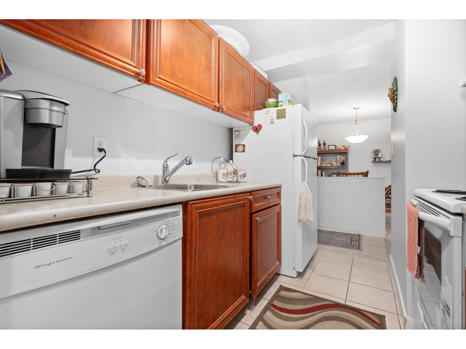 2 1870 E Southmere Crescent, Surrey, British Columbia  V4A 7A3 - Photo 12 - R2980729