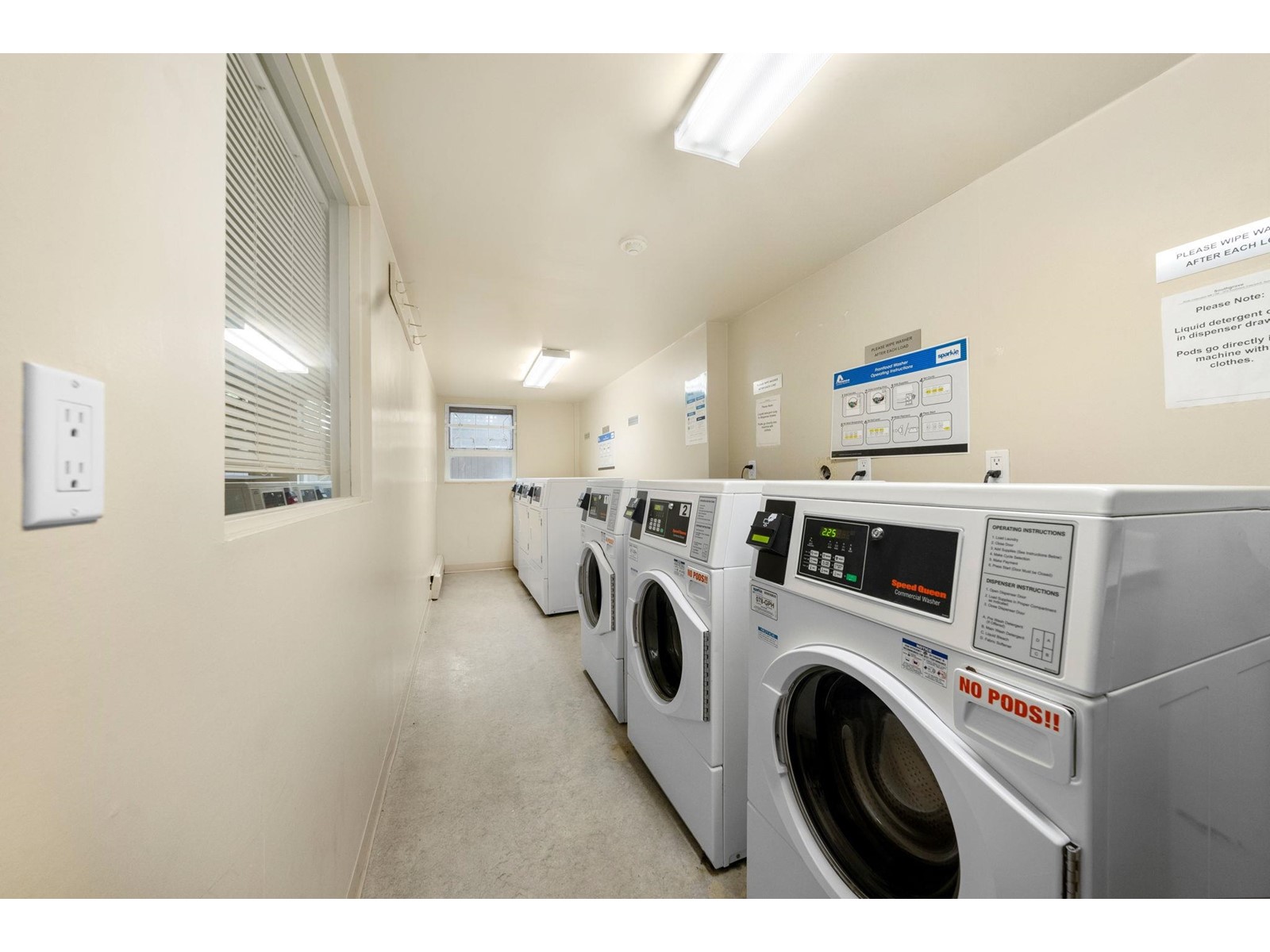 2 1870 E Southmere Crescent, Surrey, British Columbia  V4A 7A3 - Photo 39 - R2980729
