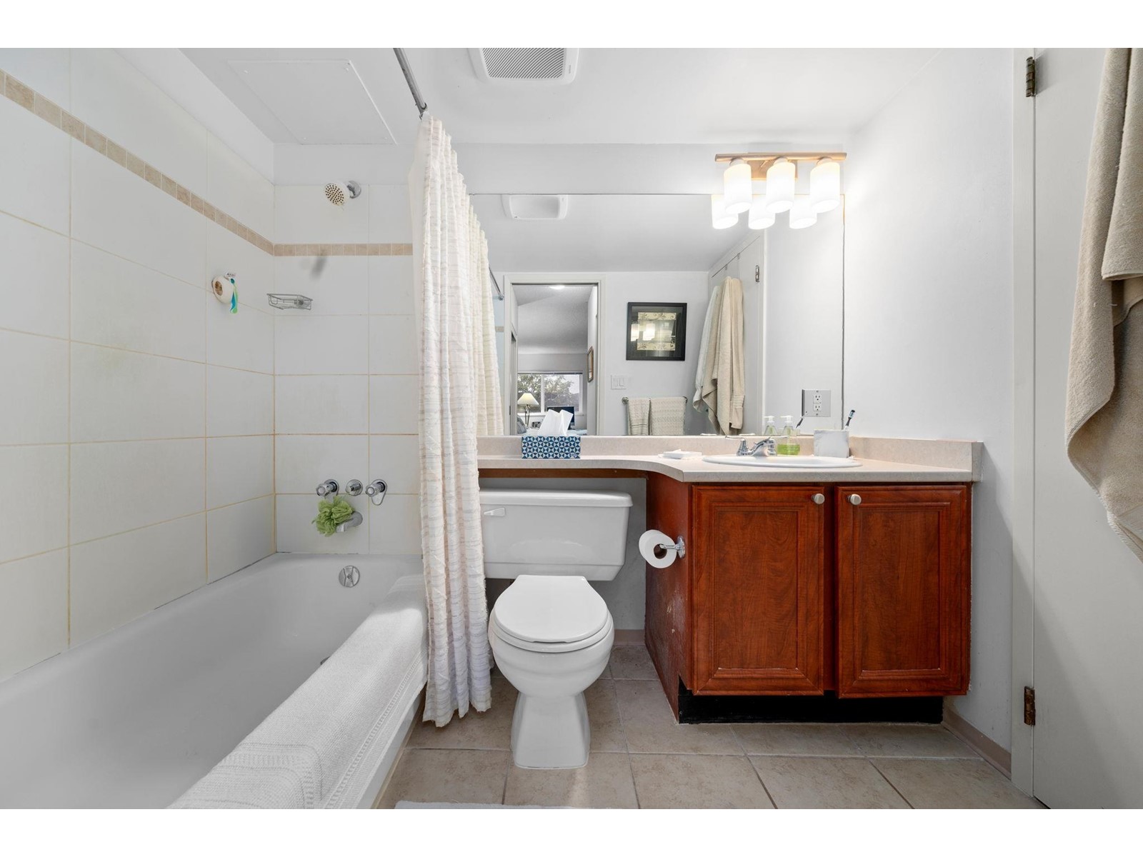 2 1870 E Southmere Crescent, Surrey, British Columbia  V4A 7A3 - Photo 26 - R2980729