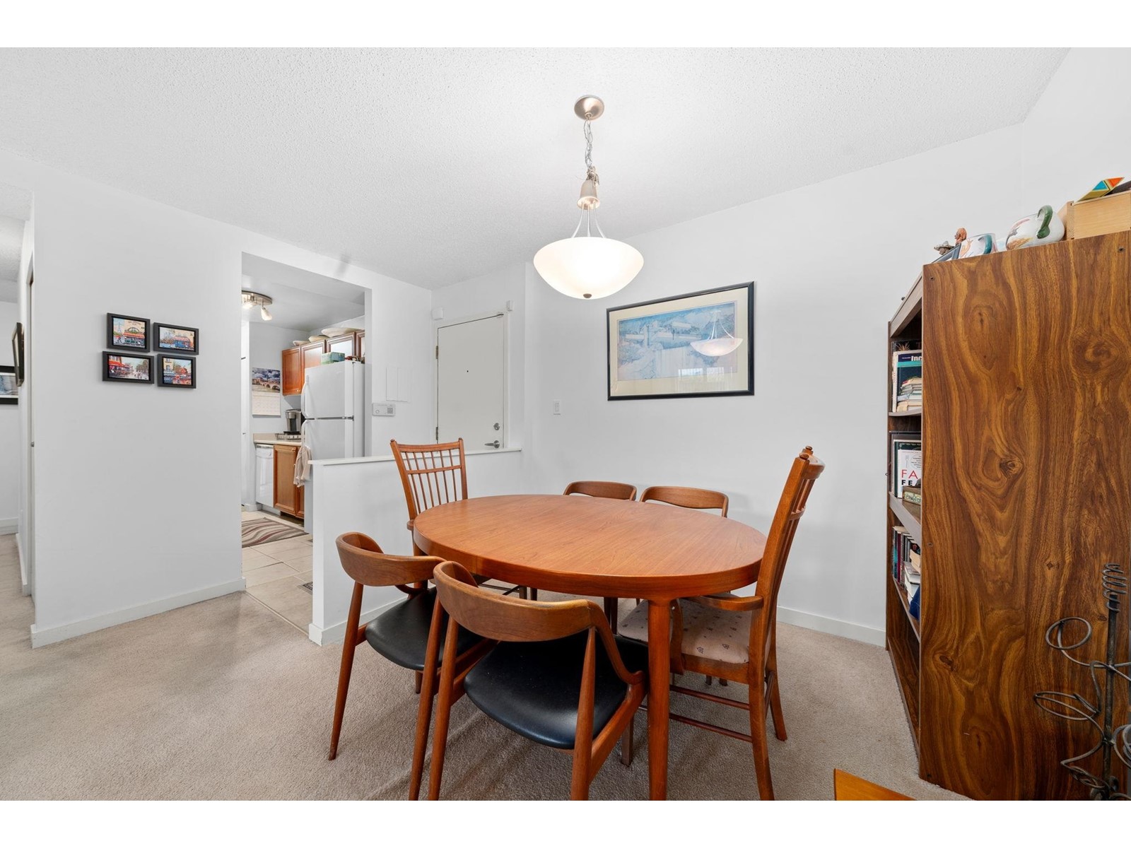 2 1870 E Southmere Crescent, Surrey, British Columbia  V4A 7A3 - Photo 11 - R2980729