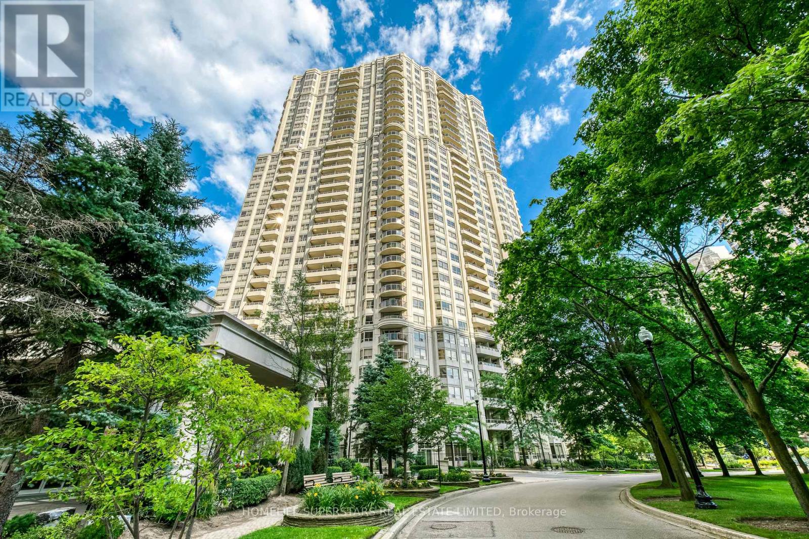 Property at 2810 - 25 KINGSBRIDGE GARDEN CIRCLE image 1