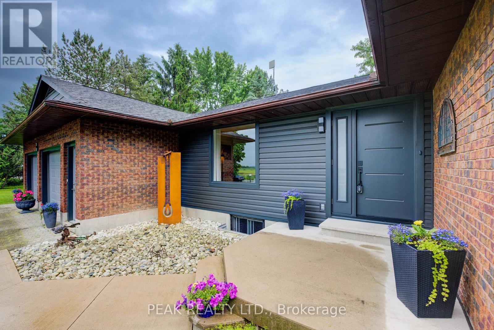 Property at 858 NAFZIGER ROAD image 3
