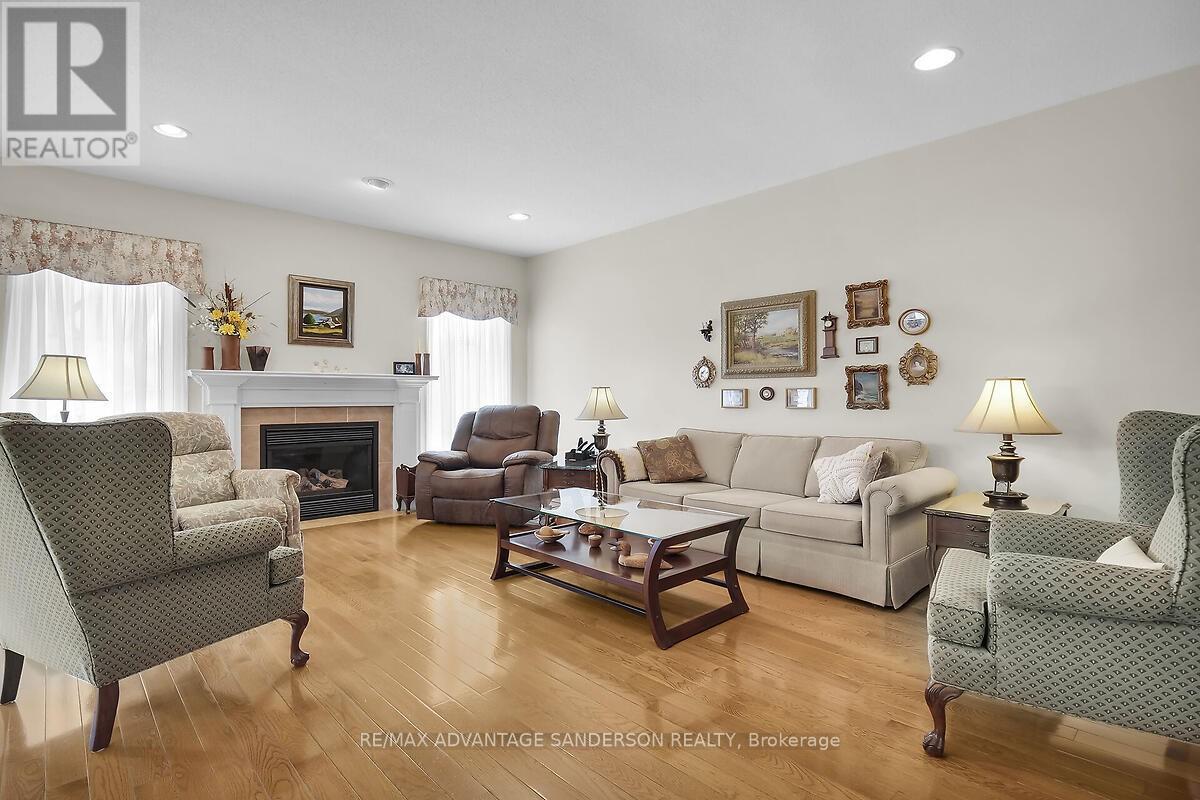 Photo 11 of 29 for 86 Calvert Lane