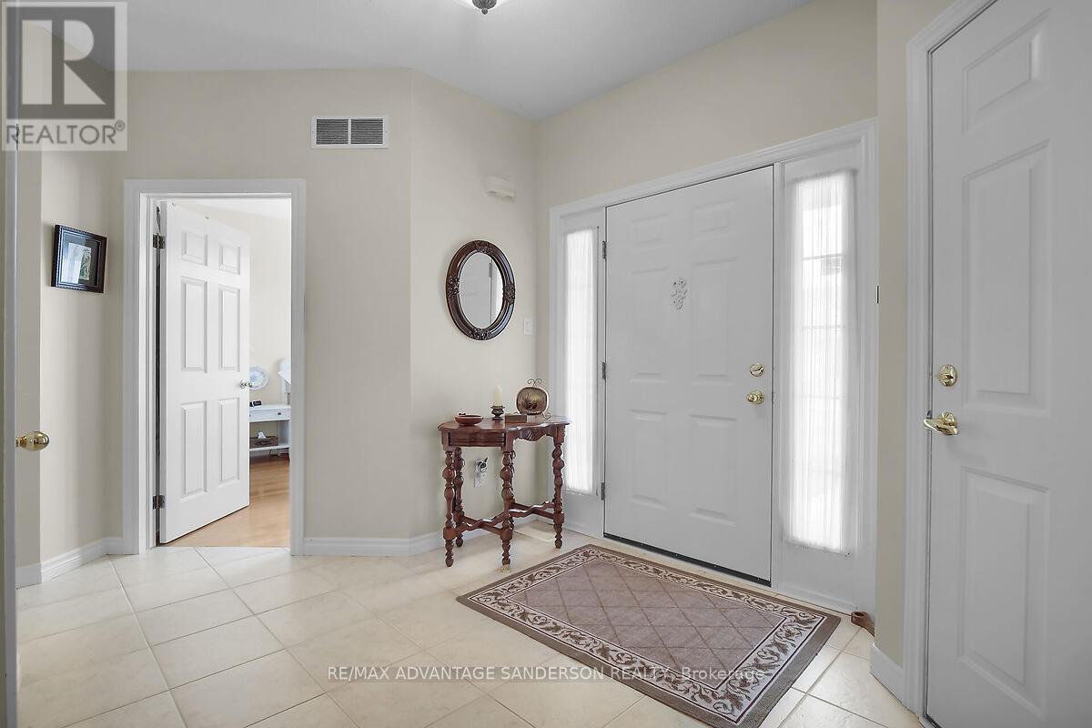 Photo 8 of 29 for 86 Calvert Lane