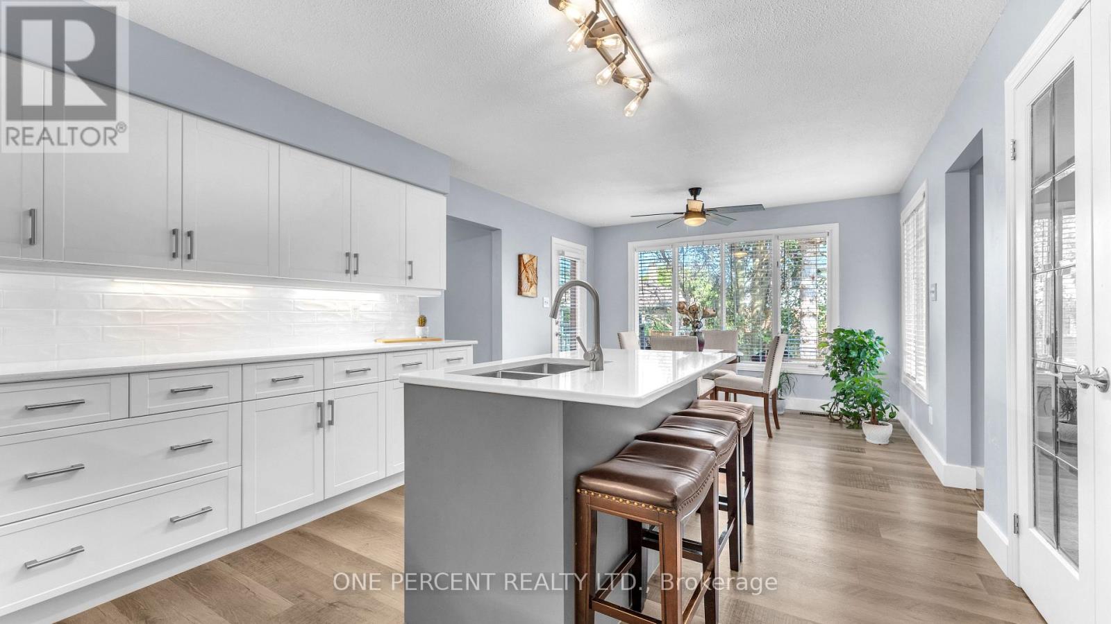 10 Mountainview Crescent, London South (South N), Ontario  N6J 4N1 - Photo 8 - X12047189