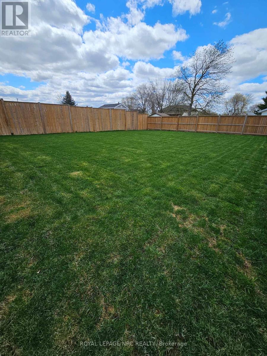 4705 Lee Avenue, Niagara Falls (Ascot), Ontario  L2H 1M7 - Photo 15 - X11956911