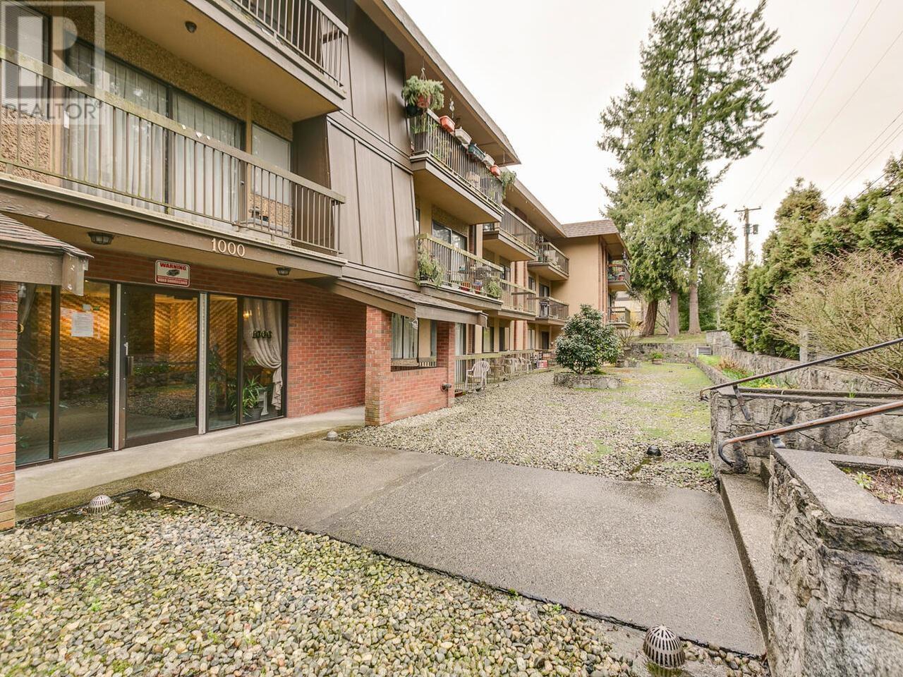 Property at 203 1000 KING ALBERT AVENUE image 2